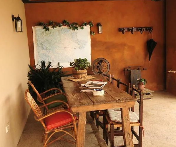 Can Gori بيرالاذا